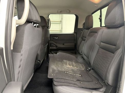 Certified 2023 Nissan Frontier SV w/ Technology Package image 16