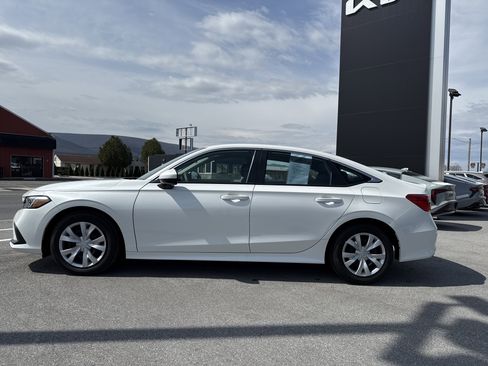 Used 2024 Honda Civic LX image 7