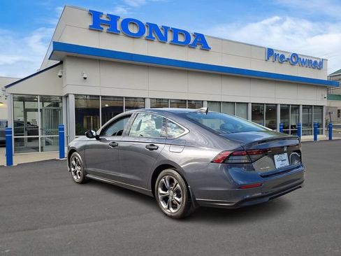 Used 2023 Honda Accord EX image 6