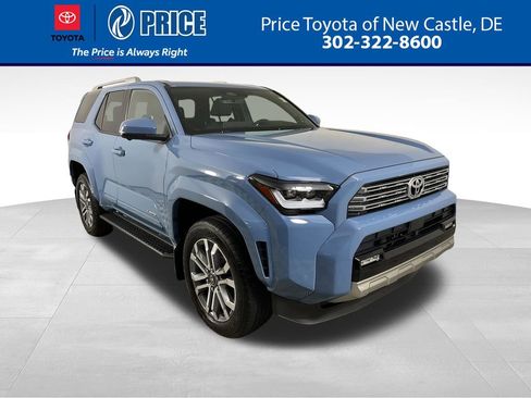 Used 2025 Toyota 4Runner Limited AWD/4WD image 1