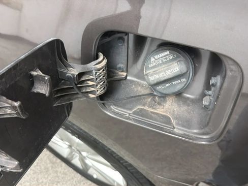 Used 2016 Hyundai Sonata SE FWD image 29