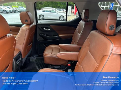Used 2018 Chevrolet Traverse High Country AWD/4WD image 18