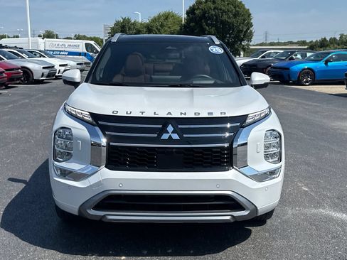 Used 2025 Mitsubishi Outlander SEL AWD/4WD image 8