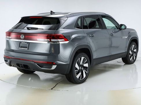 New 2026 Volkswagen Atlas Cross Sport SE image 48