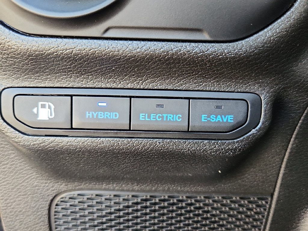 Used 2023 Jeep Wrangler Unlimited AWD/4WD image 24