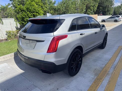 Used 2019 Cadillac XT5 Premium Luxury FWD image 5