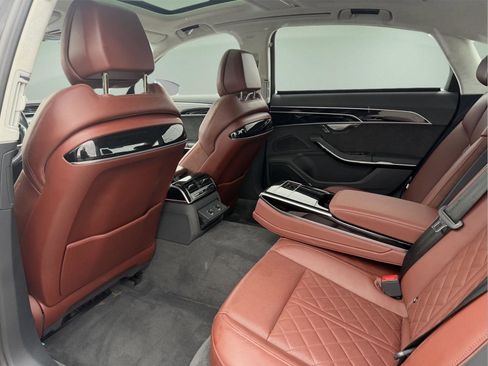 Used 2020 Audi S8 L w/ S8 Executive Package image 43