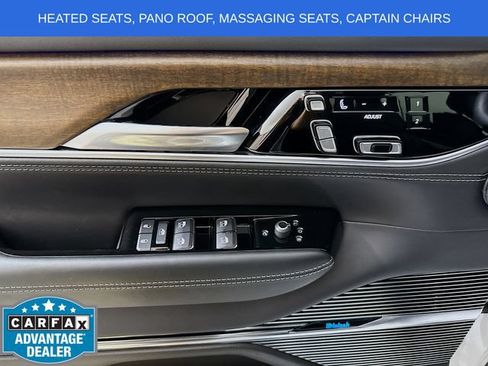 Used 2023 Jeep Grand Wagoneer 4WD image 18