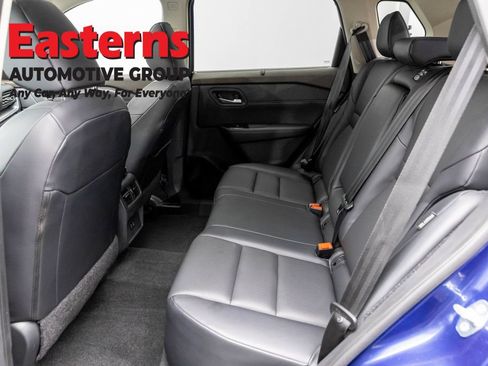 Used 2023 Nissan Rogue SV w/ SV Premium B Package AWD/4WD image 22