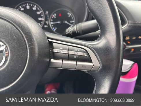 Used 2022 MAZDA MAZDA3 s image 19
