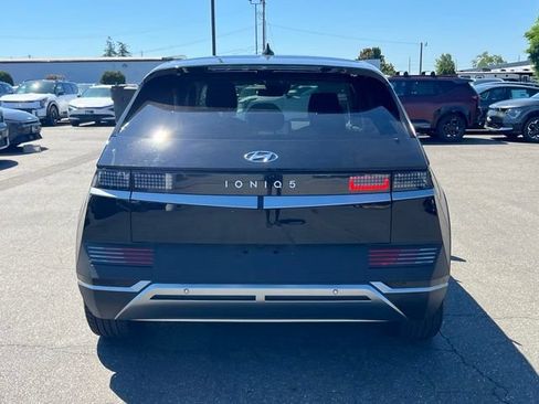 Used 2024 Hyundai Ioniq 5 SE RWD image 10