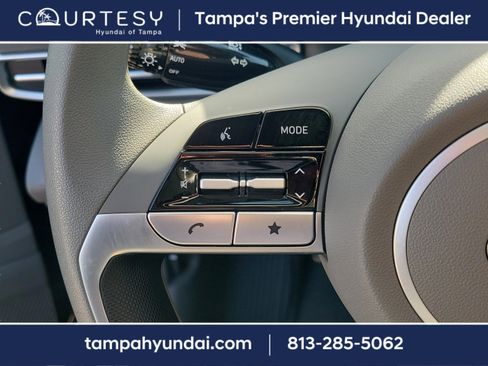 Certified 2025 Hyundai Elantra Blue image 18