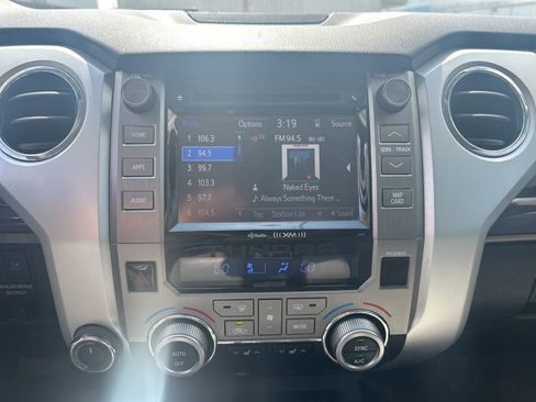 Used 2017 Toyota Tundra Limited w/ Limited Premium Package AWD/4WD image 12