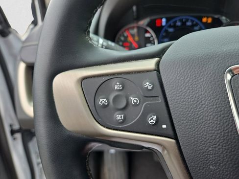 Used 2023 GMC Terrain Denali w/ Denali Premium Package image 18