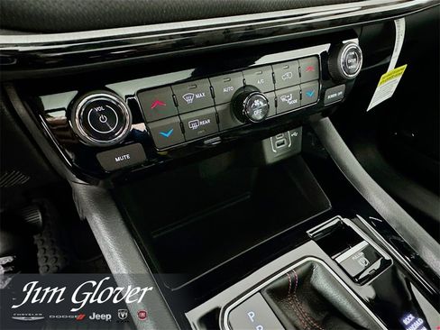 New 2026 Jeep Compass Trailhawk image 35