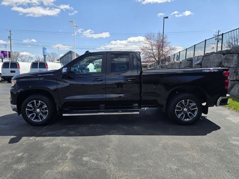 Used 2023 Chevrolet Silverado 1500 LT image 7
