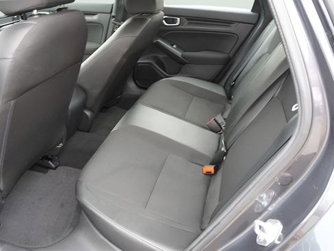 Used 2025 Honda Civic Sport image 11