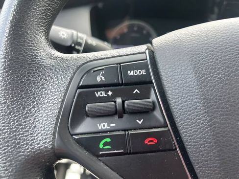 Used 2017 Hyundai Sonata SE FWD image 22