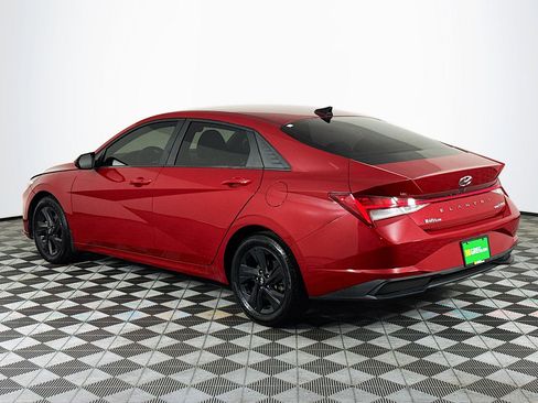 Used 2023 Hyundai Elantra Blue image 6