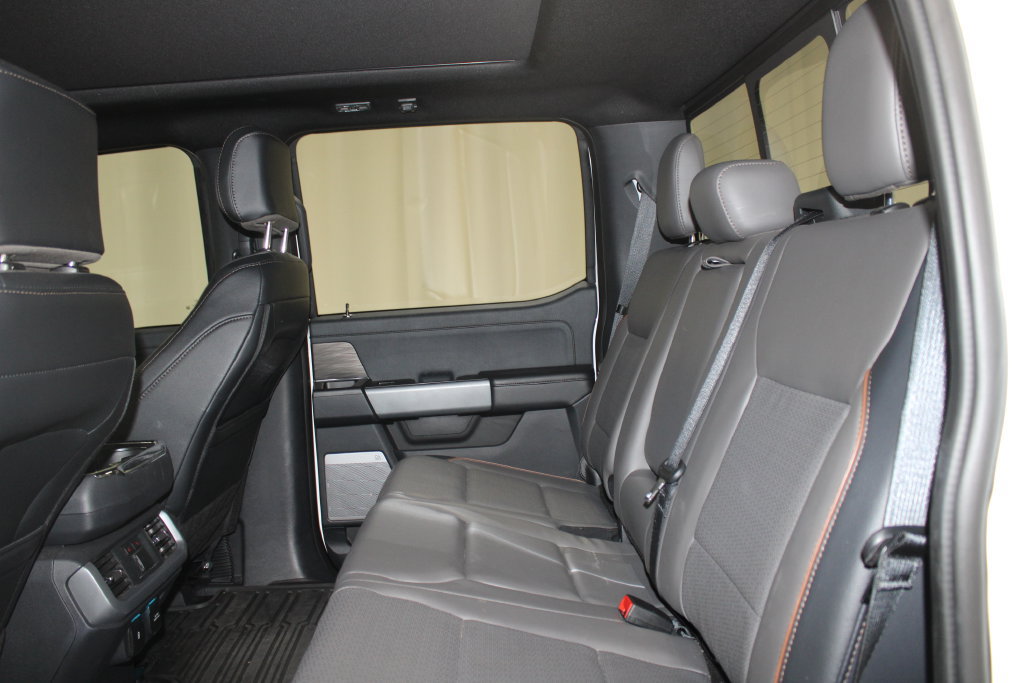 Used 2025 Ford F150 Lariat w/ Equipment Group 502A High AWD/4WD image 17