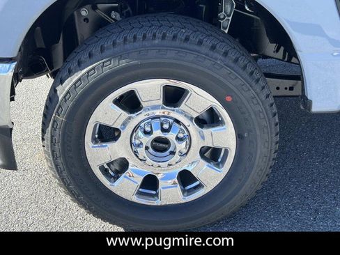 New 2026 Ford F250 King Ranch w/ Chrome Package image 10