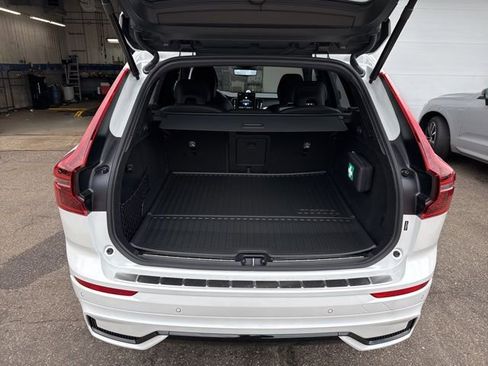 New 2026 Volvo XC60 T8 Polestar w/ Protection Package Premier image 14