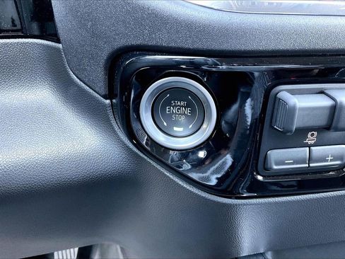 Used 2024 GMC Sierra 1500 Elevation w/ Elevation Premium Package image 29