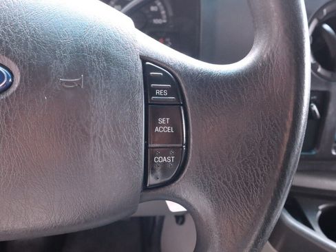 Used 2012 Ford E-450 and Econoline 450 Super Duty w/ PWR Locks & Windows Group RWD image 14