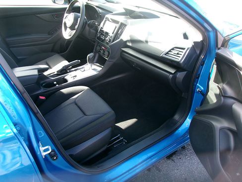 Used 2023 Subaru Impreza Premium image 10