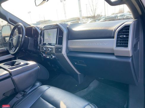 Used 2022 Ford F250 Lariat w/ Lariat Ultimate Package image 34