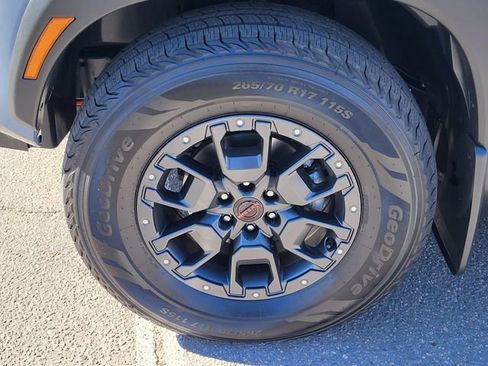 Used 2022 Nissan Frontier PRO-4X w/ Pro-4X Premium Package image 10