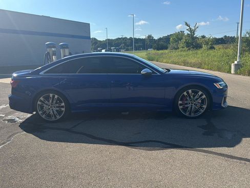 Used 2023 Audi S6 Premium Plus w/ Premium Plus Package AWD/4WD image 6