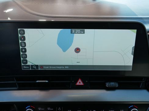 Certified 2024 Kia Sportage EX image 30