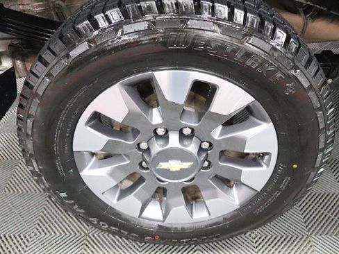 Used 2022 Chevrolet Silverado 2500 Custom w/ Custom Value Package AWD/4WD image 80