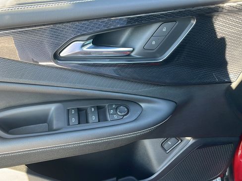 Used 2024 Chevrolet Blazer EV LT image 16