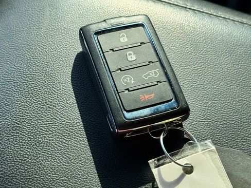 Used 2024 Jeep Grand Cherokee Altitude AWD/4WD image 32