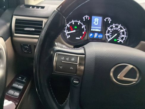 Used 2017 Lexus GX 460 AWD/4WD image 26
