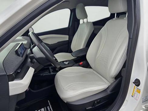 Used 2024 Ford Mustang Mach-E Premium AWD/4WD image 10