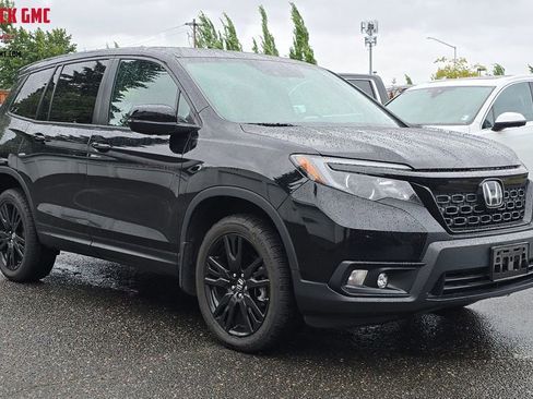 Used 2019 Honda Passport Sport image 1