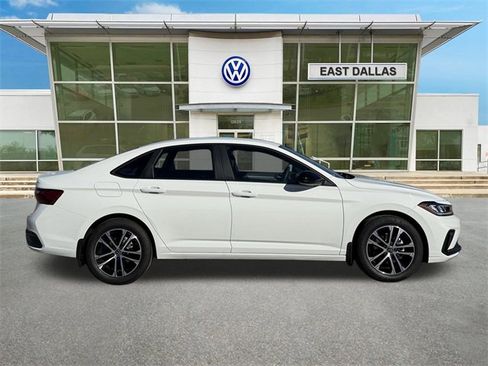 New 2026 Volkswagen Jetta Sport image 3