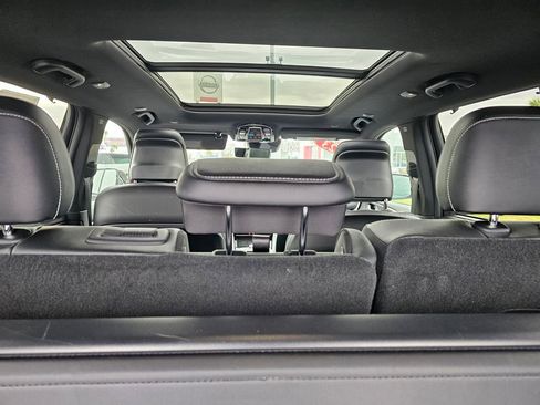 Used 2023 Jeep Grand Cherokee Overland w/ Adv Protech Group III image 12