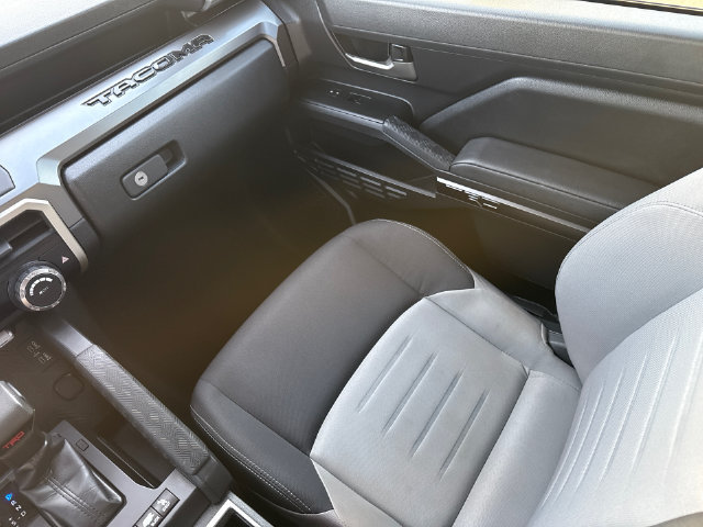 Used 2024 Toyota Tacoma TRD Off-Road AWD/4WD image 12
