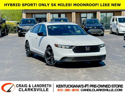 Used 2025 Honda Accord Sport image 1