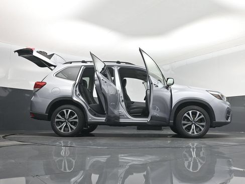 Used 2020 Subaru Forester Limited AWD/4WD image 7