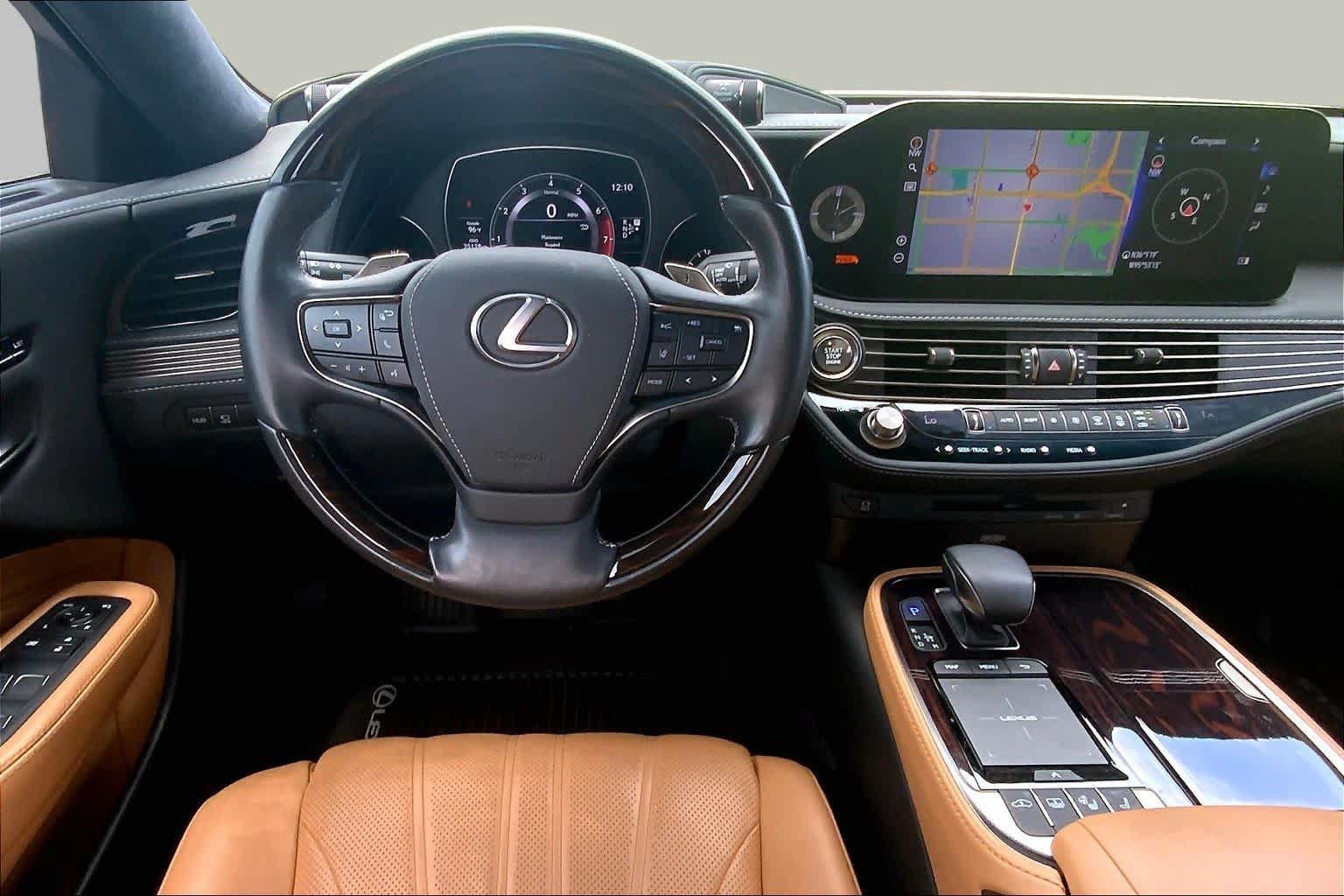 Used 2022 Lexus LS 500 w/ Interior Upgrade Package RWD image 6