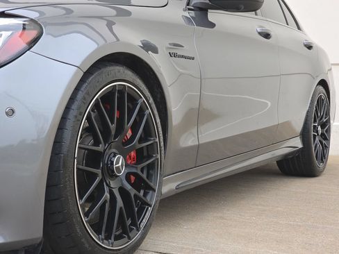 Used 2021 Mercedes-Benz C 63 AMG S image 40