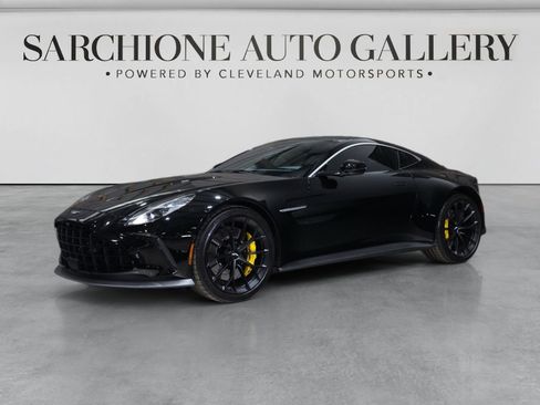 Used 2026 Aston Martin V8 Vantage Coupe RWD image 19