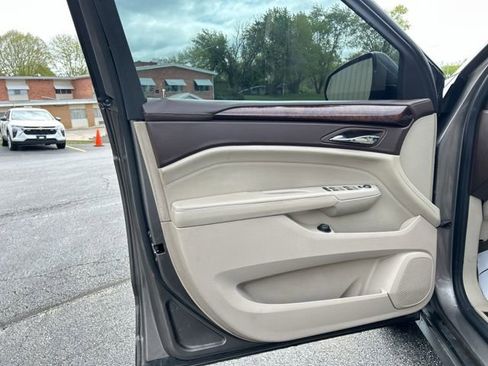 Used 2011 Cadillac SRX Luxury FWD image 14