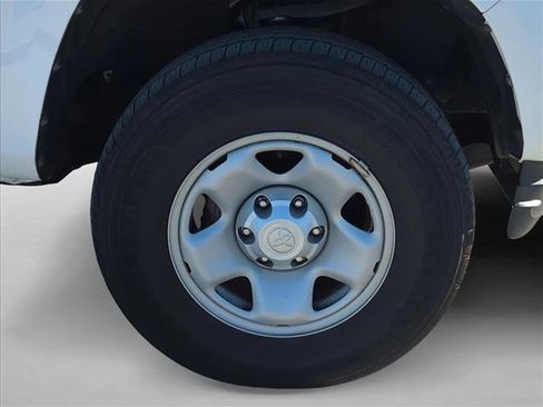 Used 2020 Toyota Tacoma SR5 image 6