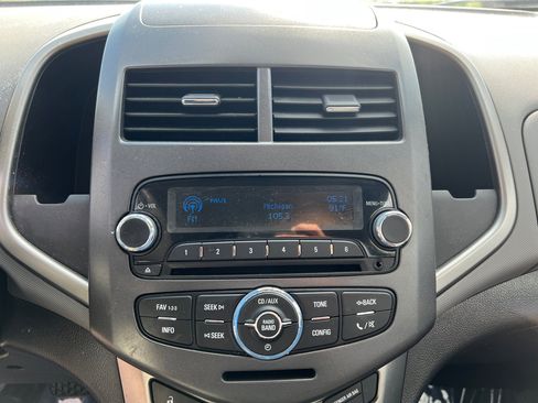 Used 2012 Chevrolet Sonic LT image 20